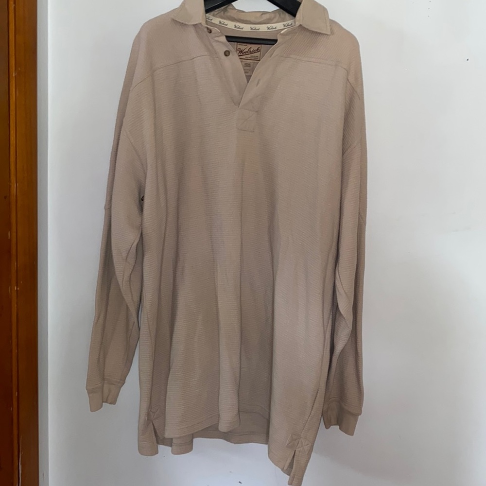 Woolrich Men's Henley Pull Over Long Sleeve shirt size large